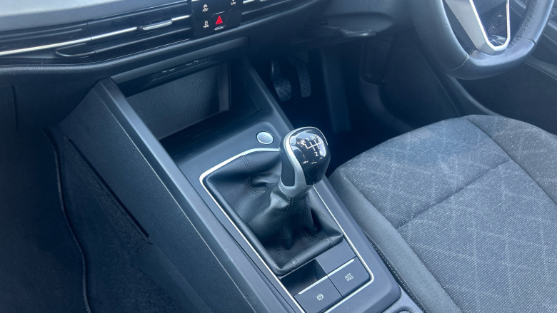 Volkswagen Golf 1.5 TSI Life 5dr Petrol Hatchback